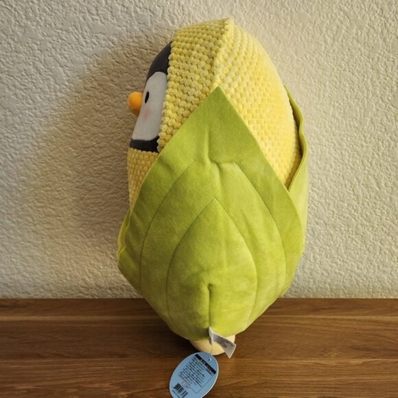 Penguin in Corn Plush - Picture 4 of 6